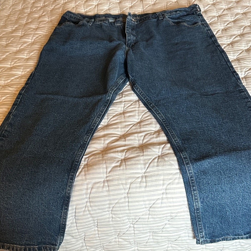 Wrangler Men's Relaxed Fit Dark Blue Jeans